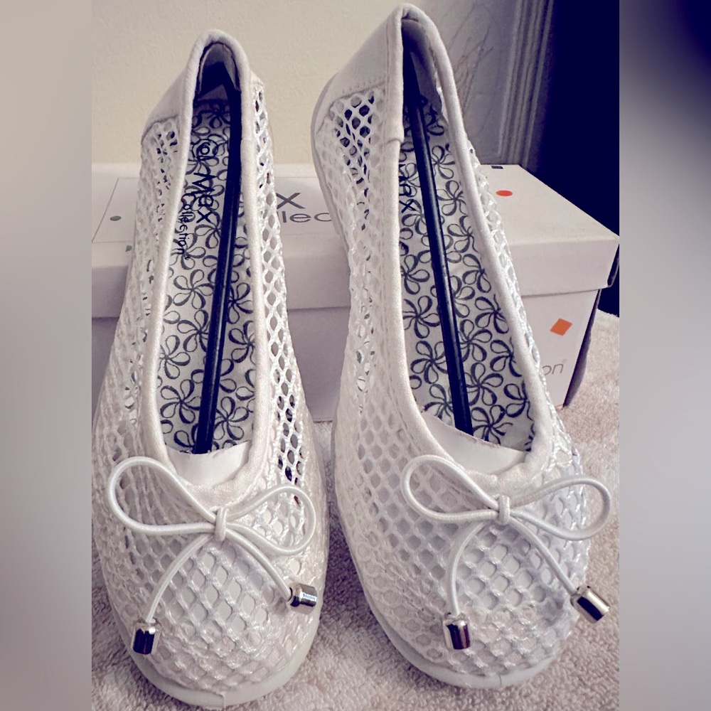 Max Collection by Max footwear